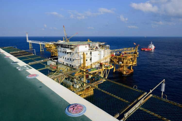 Oil Rig Platform With Helipad & Supply Boat