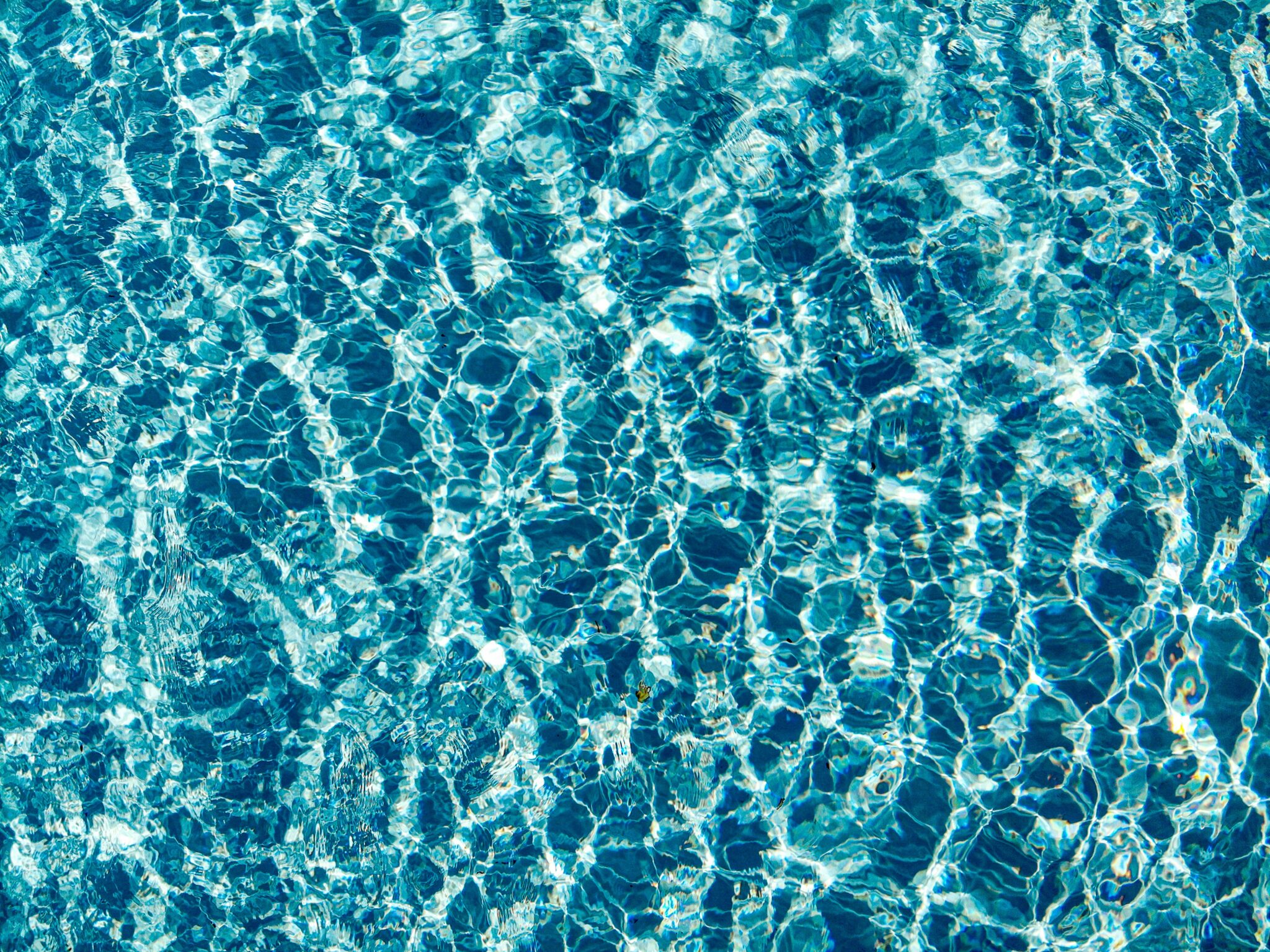 child drowns in family pool in springfield illinois