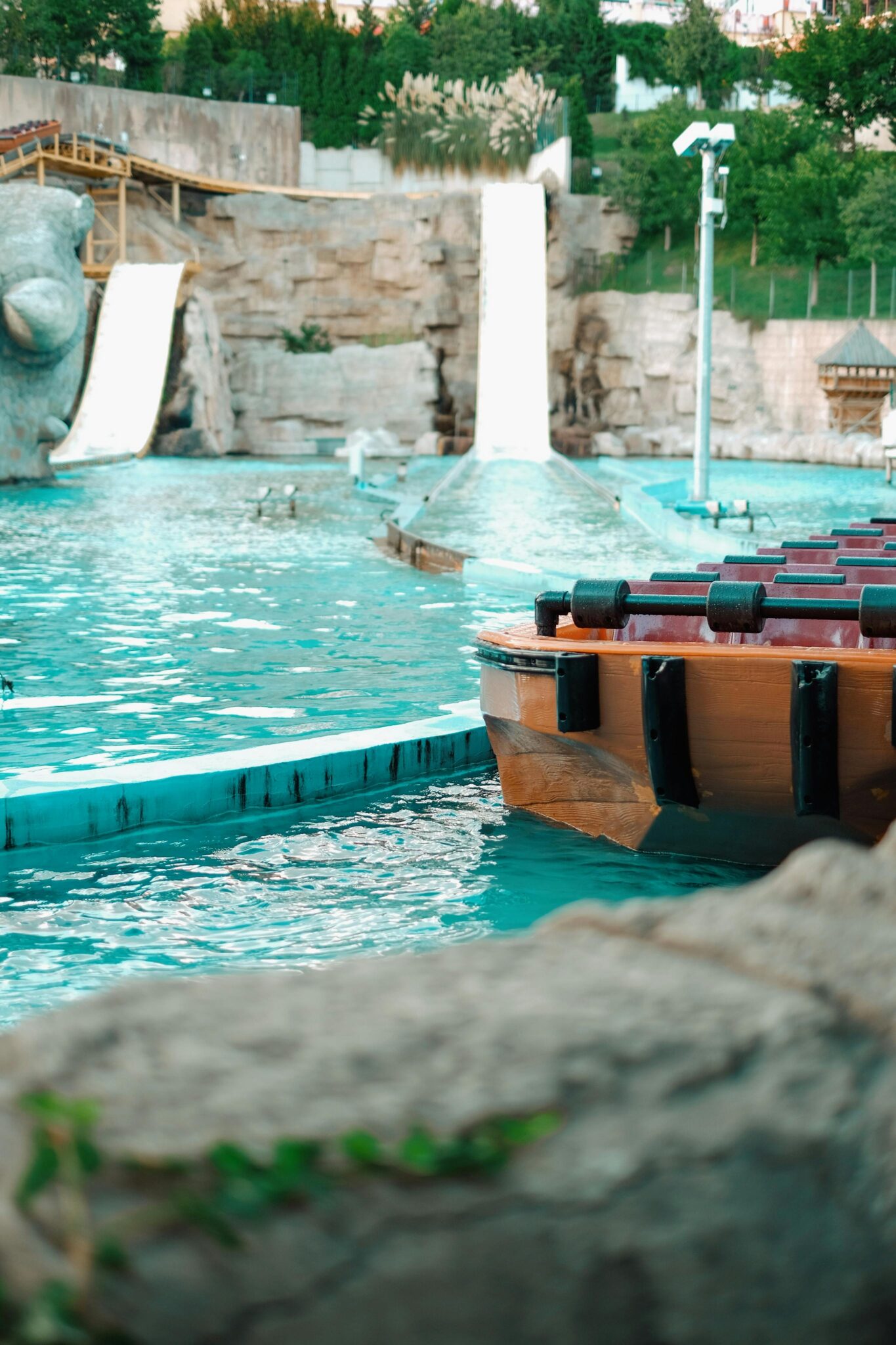 child fell off waterslide at georgia lake winnie water park